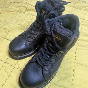 Rare Doc Martens “Industrial Slip Resistance Steel Toe Work Boots Size 9